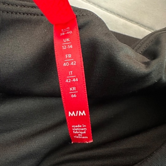 Spanx Ponte Ankle Leggings - 20264R Black M/M  Stretch High Waist Work Office - Picture 4 of 16